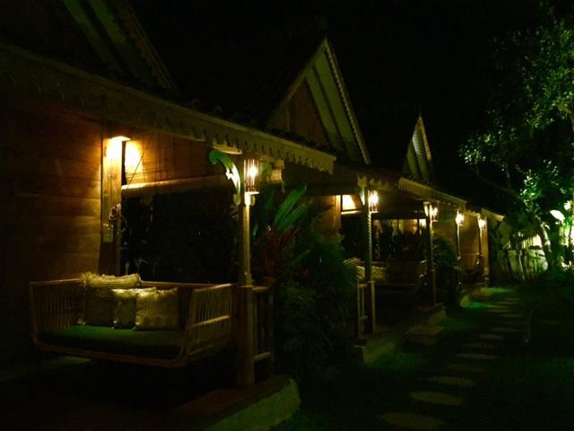 Kayu Bali Hotel Canggu  Exterior photo